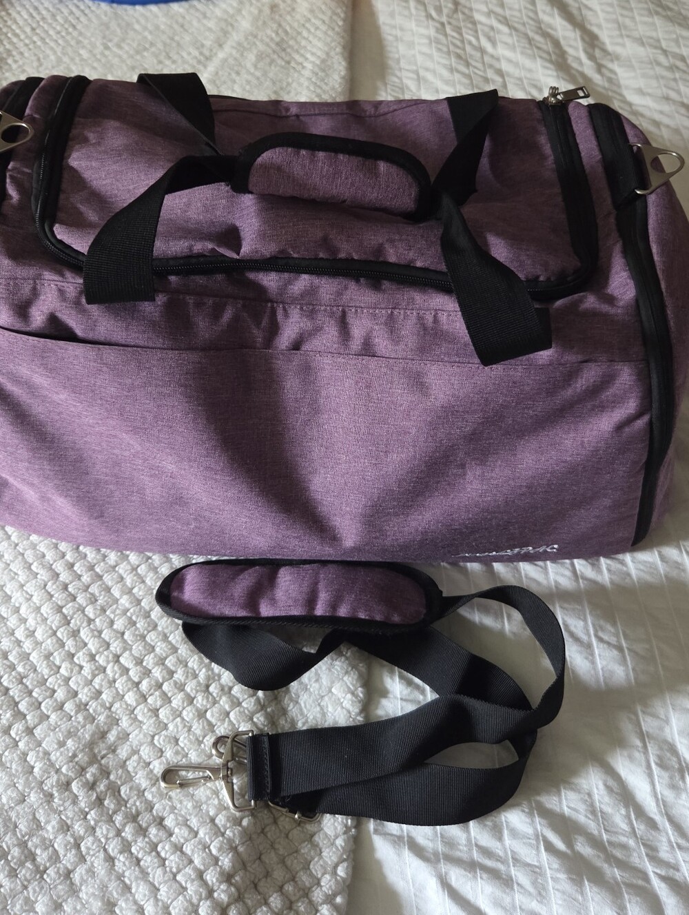 💥JUST ADDED💥Purple Duffel Bag with Detachable Strap